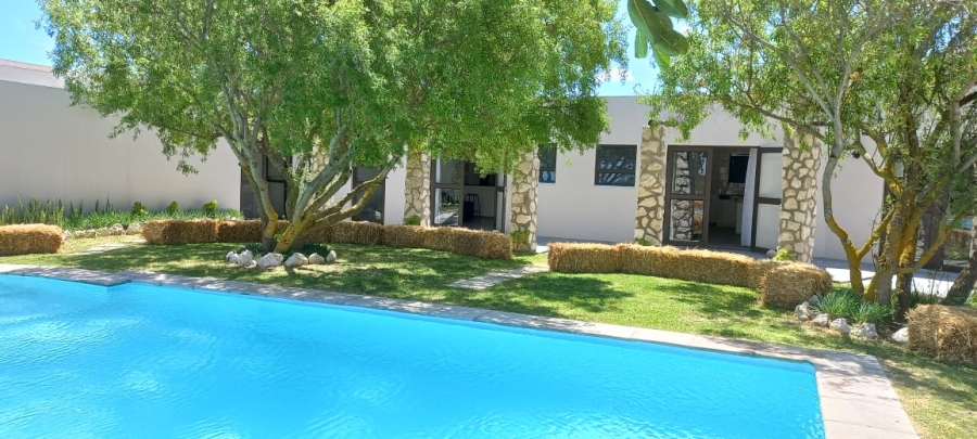 10 Bedroom Property for Sale in Hartebeesfontein Western Cape